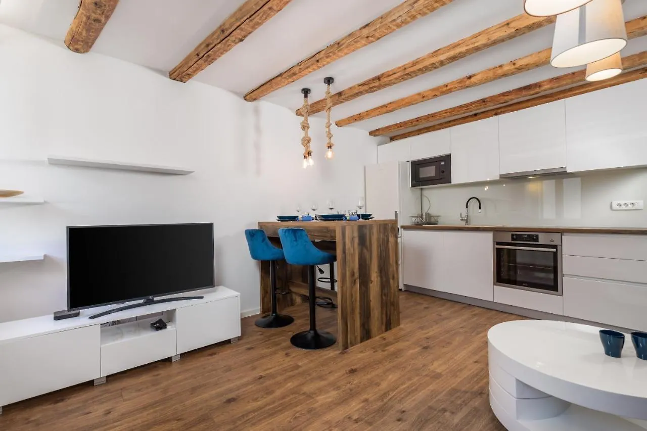 Central Apartments Dalmatina Rijeka