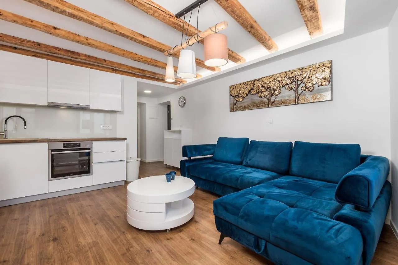 Central Apartments Dalmatina Rijeka