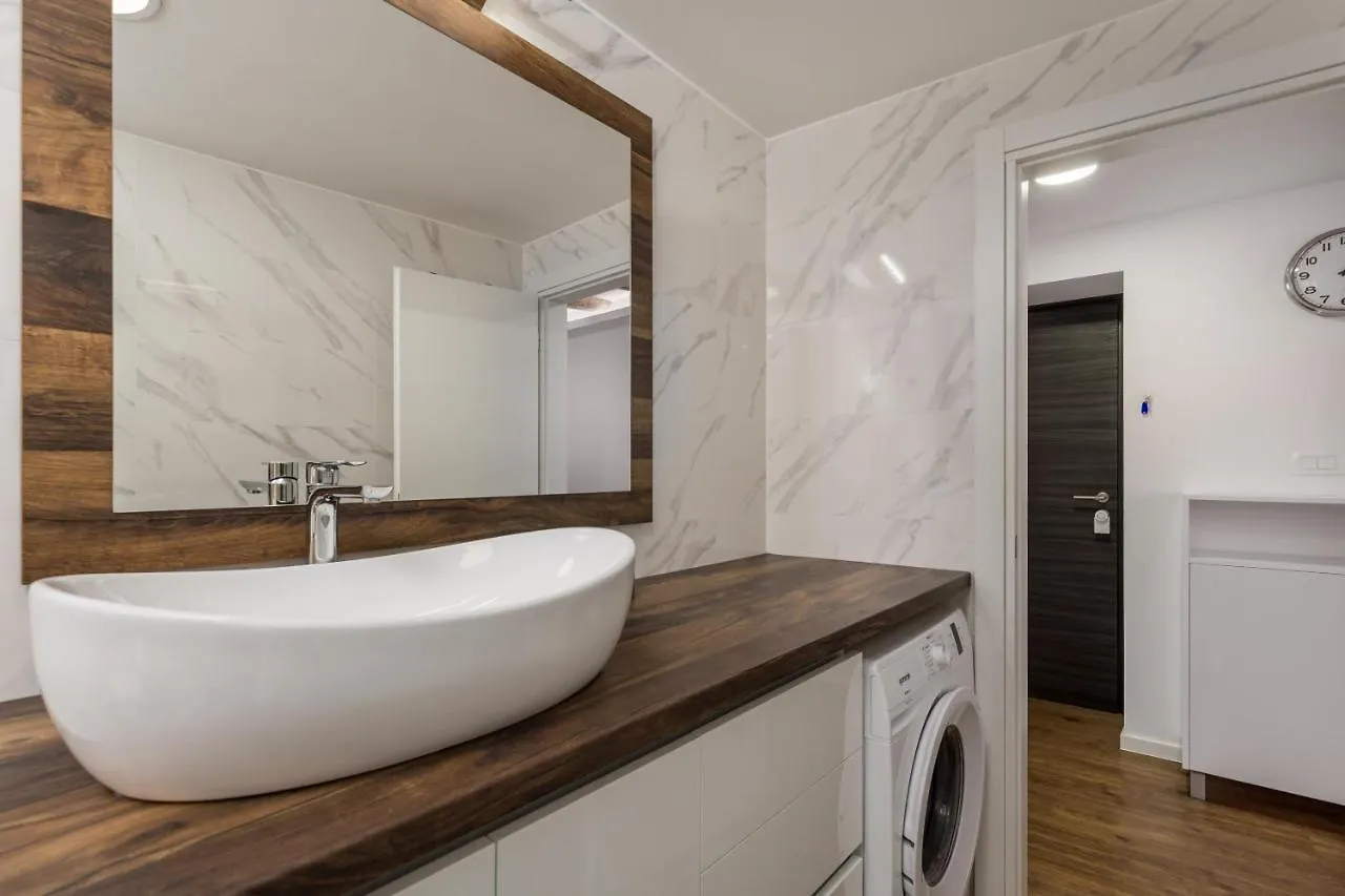 Central Apartments Dalmatina Rijeka